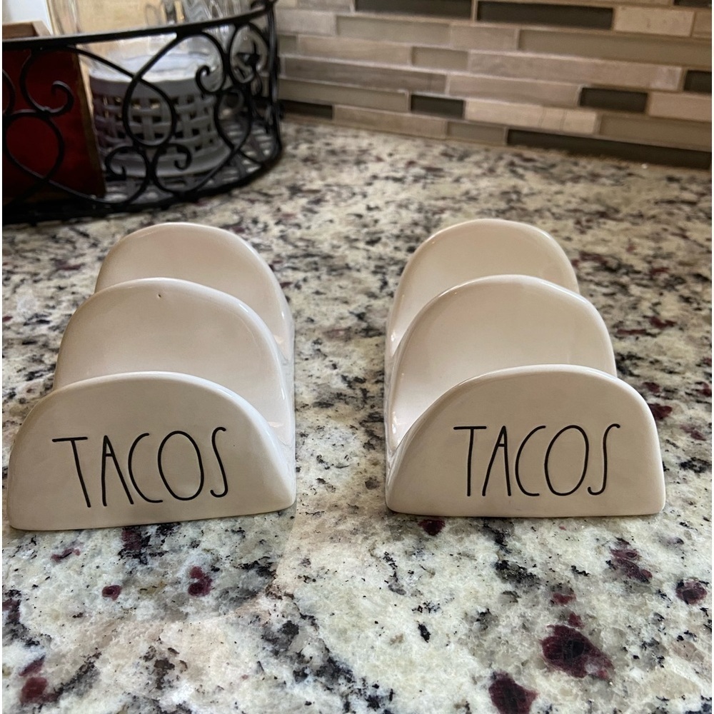 NWT Set of 2 Rae Dunn  Taco Holder